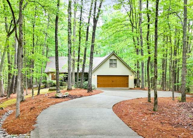Property at 145 Flat Creek Ct, Fayetteville, GA 30214, 3 beds, 2 baths