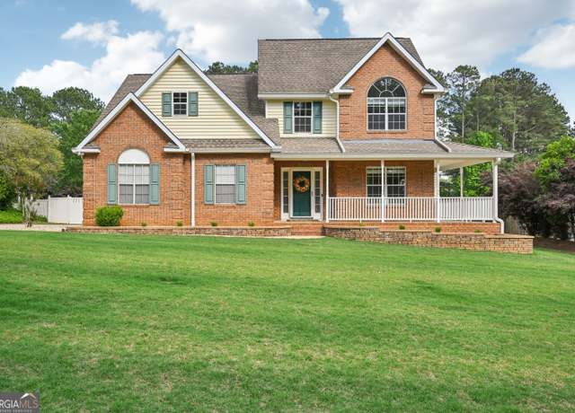 Property at 612 Longer Dr, Peachtree City, GA 30269, 4 beds, 2.5 baths