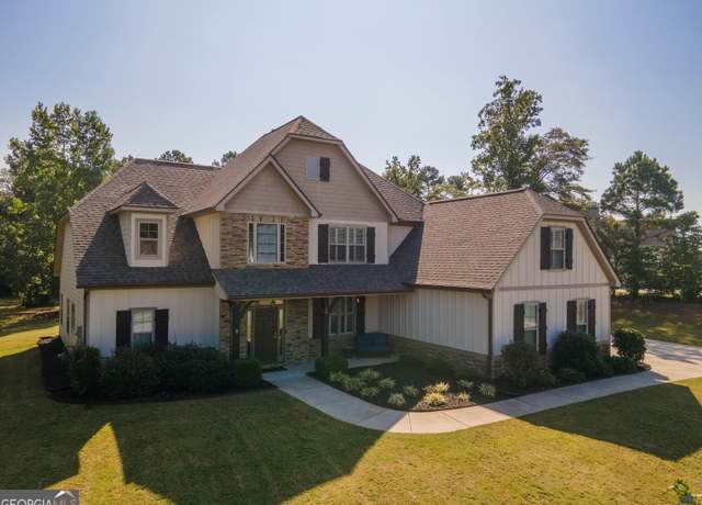Property at 50 Brook Trl, Newnan, GA 30265, 5 beds, 4 baths