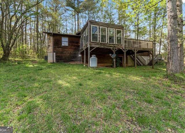 Property at 655 Sunset Dr, Locust Grove, GA 30248, 3 beds, 2 baths