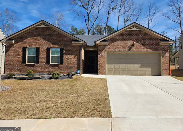 Property at 4090 Spencer Ln, Stonecrest, GA 30038, 4 beds, 2 baths