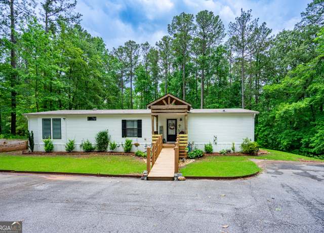 Property at 1249 County Road 446, Five Points, AL 36855, 3 beds, 2 baths