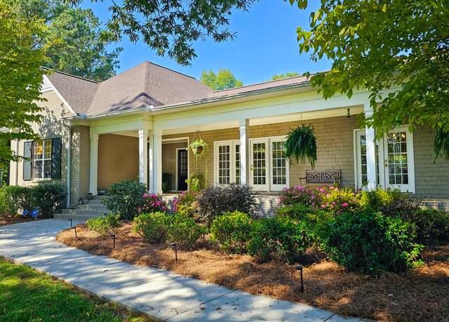 Property at 10 Rivermont Dr SW, Rome, GA 30165, 5 beds, 5.5 baths