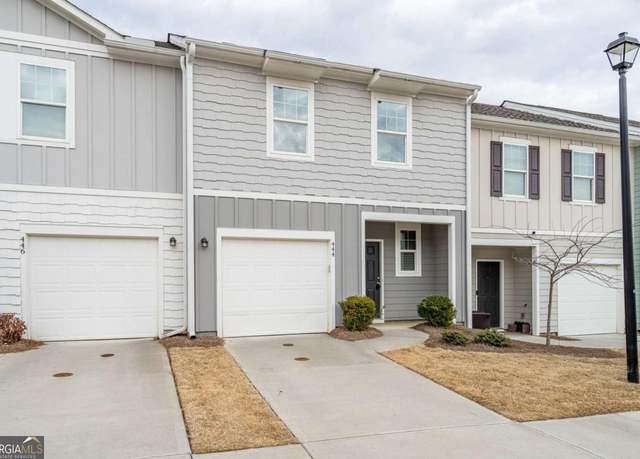 Property at 444 Union Station St, Cartersville, GA 30120, 3 beds, 2.5 baths