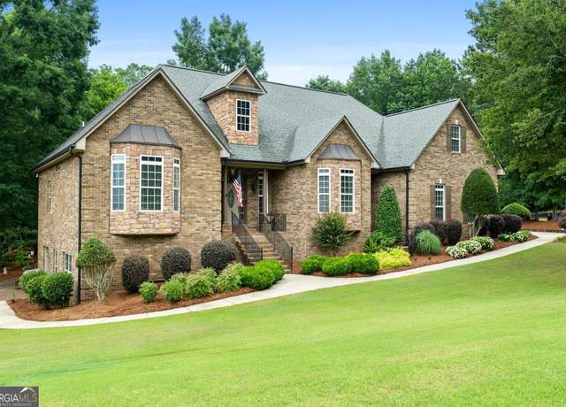 Property at 124 Belford Way, Locust Grove, GA 30248, 6 beds, 3 baths