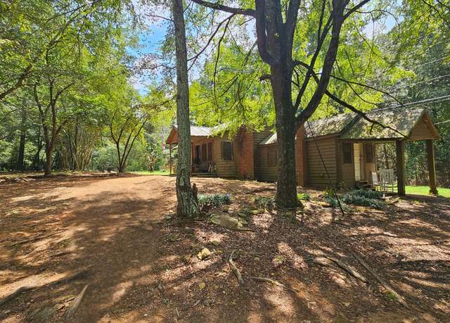 Property at 1070 Highway 18 W, Barnesville, GA 30204, 3 beds, 1 bath
