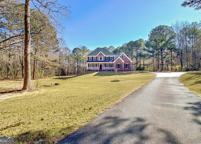 Property at 671 Ellison Rd, Tyrone, GA 30290, 4 beds, 3.5 baths