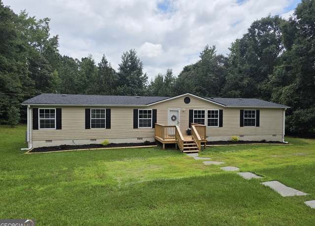 Property at 52 Floyd Rd, Forsyth, GA 31029, 3 beds, 2 baths