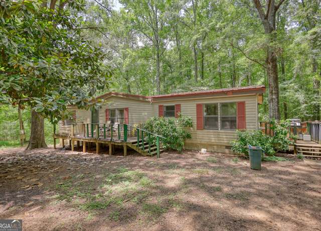 Property at 452 Aikenton Rd, Monticello, GA 31064, 3 beds, 2 baths