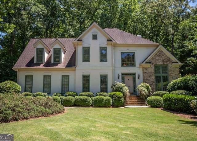 Property at 450 Riverbottom Rd, Athens, GA 30606, 4 beds, 2.5 baths