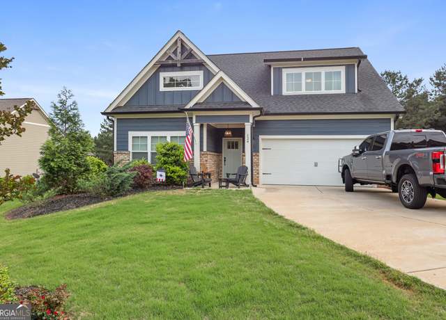 Property at 124 Timber Ridge Dr, Toccoa, GA 30577, 3 beds, 2 baths