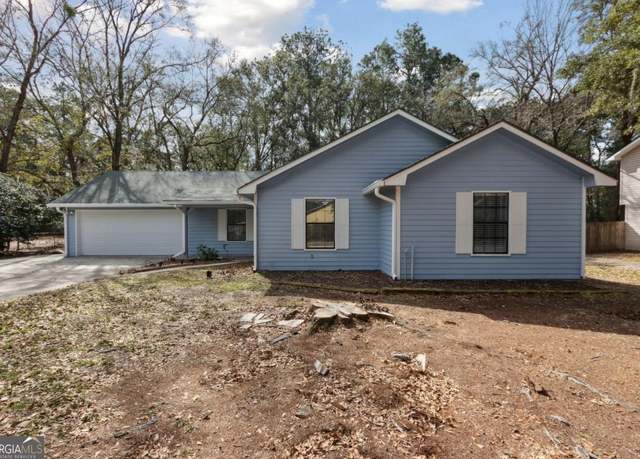 Property at 300 Palmetto St, St. Marys, GA 31558, 3 beds, 2 baths