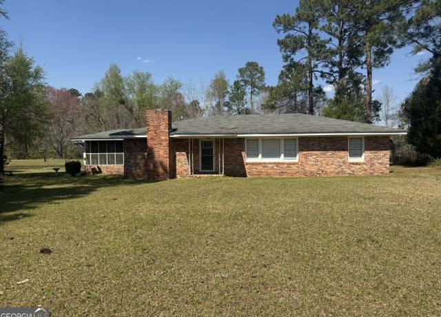Property at 1384 Robbins Branch Rd, Sylvania, GA 30467, 2 beds, 1 bath