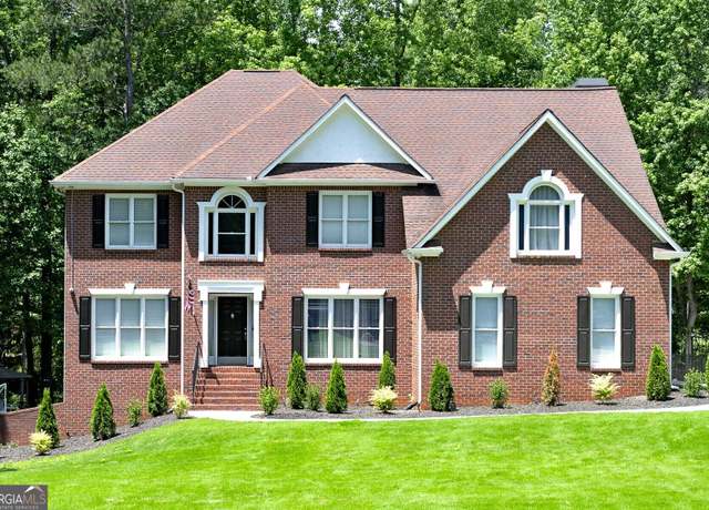 Property at 20 Allie Dr, Mcdonough, GA 30252, 6 beds, 4 baths