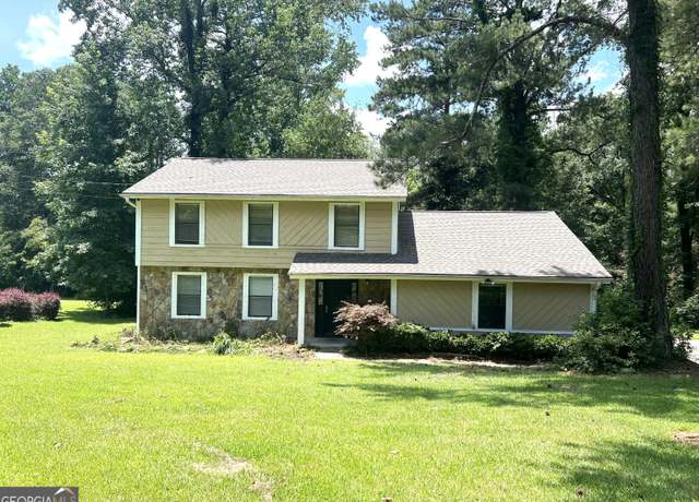 Property at 3589 Burlingham Dr, Lithonia, GA 30038, 4 beds, 2.5 baths