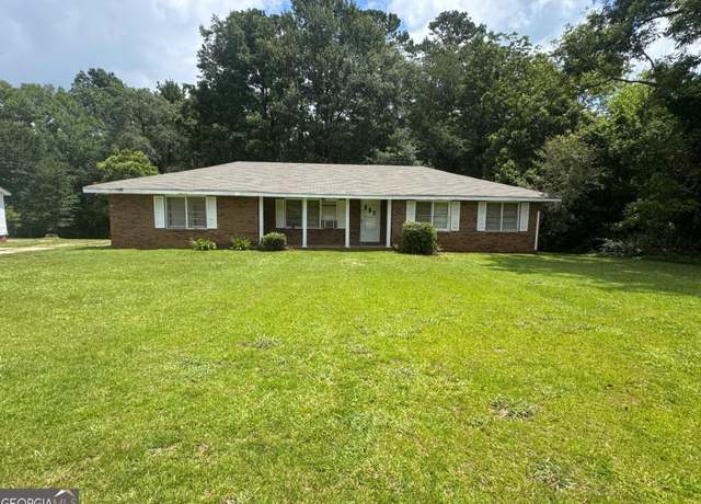 Property at 193 Brownlee Rd, Jackson, GA 30233, 3 beds, 1.5 baths