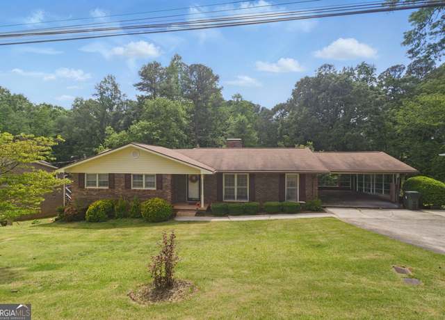 Property at 154 Willowdell Dr, Toccoa, GA 30577, 3 beds, 3 baths