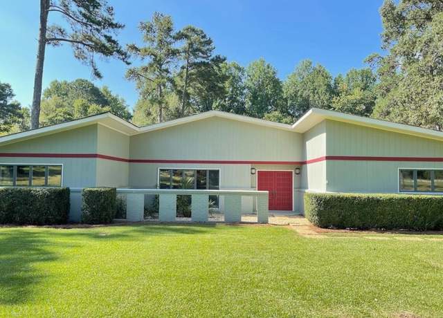 Property at 225 Banks Rd, Fayetteville, GA 30214, 3 beds, 2.5 baths
