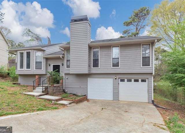 Property at 2780 Creekwood Ln, Lawrenceville, GA 30044, 4 beds, 3 baths