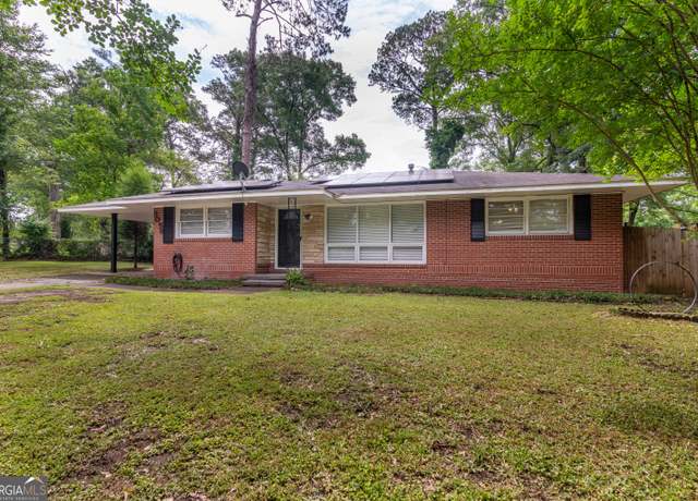 Property at 3058 Plantation Rd, Columbus, GA 31903, 3 beds, 1 bath