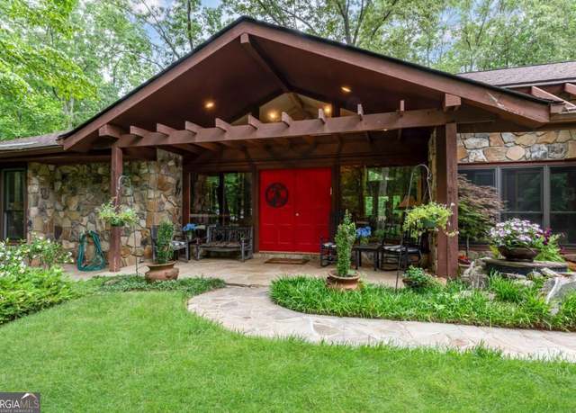 Property at 3465 Township Ridge Pt, Marietta, GA 30066, 6 beds, 3.5 baths