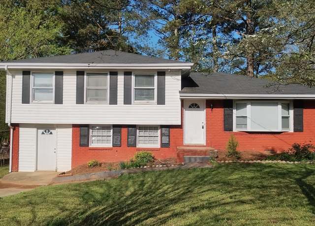 Property at 6521 King William Dr, Morrow, GA 30260, 4 beds, 1.5 baths