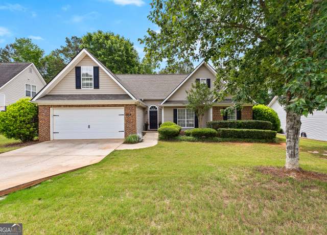 Property at 264 Baldwin Ct, Newnan, GA 30263, 3 beds, 2 baths