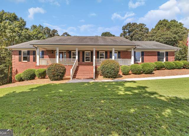 Property at 445 Riverwalk Ln, Mcdonough, GA 30252, 3 beds, 3 baths