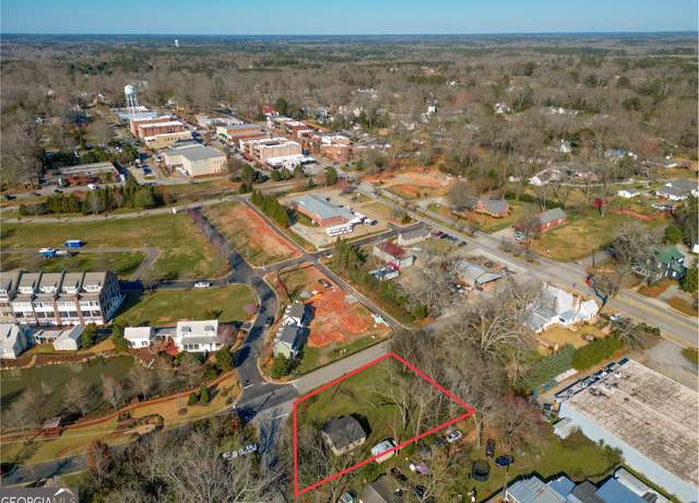 Property at 103 Morgan St, Senoia, GA 30276