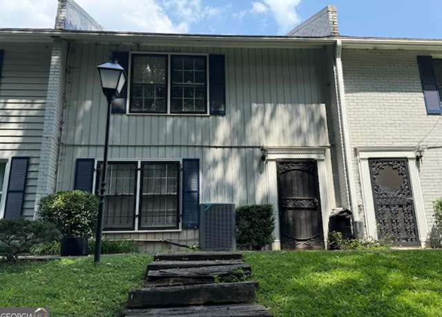 Property at 412 Sycamore Dr Unit D, Decatur, GA 30030, 3 beds, 3 baths