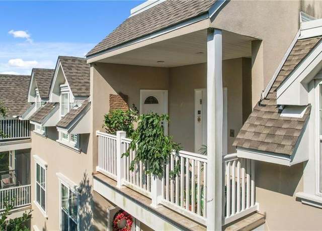 Property at 125 Shady Brook Cir Unit VILLA 300, St. Simons, GA 31522, 3 beds, 2 baths