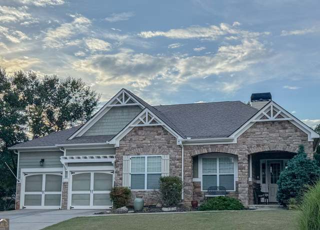 Property at 1009 Mulberry Ct, Madison, GA 30650, 2 beds, 2 baths