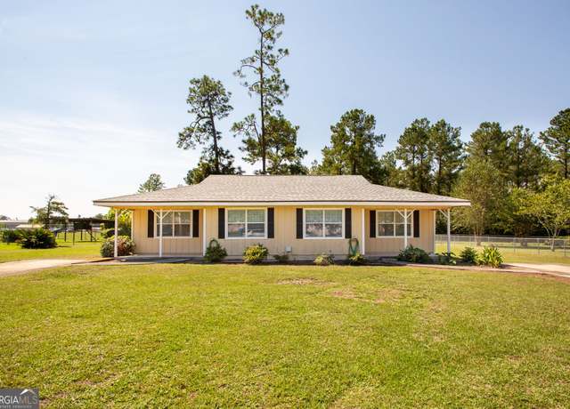Property at 1953 - 1955 Elaine Ave, Waycross, GA 31503, 4 beds, 2 baths