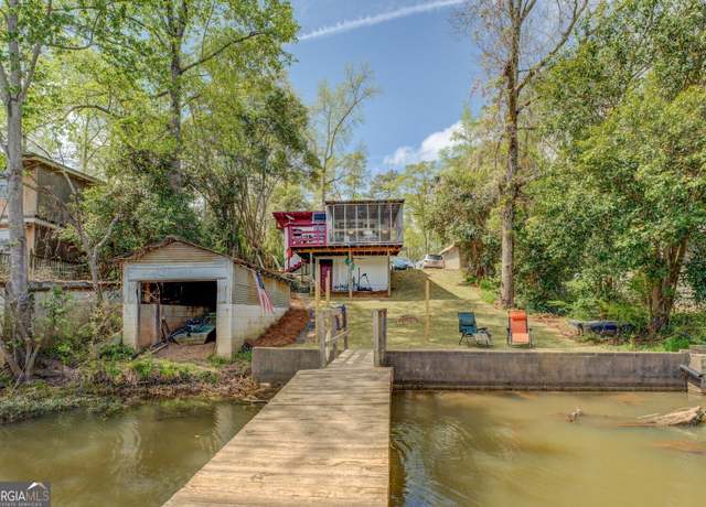 Property at 199 Cherokee Dr, Jackson, GA 30233, 1 bed, 1 bath