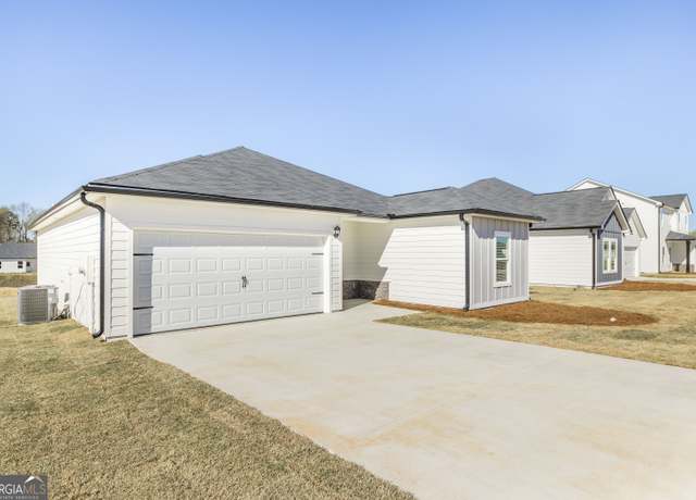 Property at 118 Monroe Ct, Byron, GA 31008, 3 beds, 4 baths