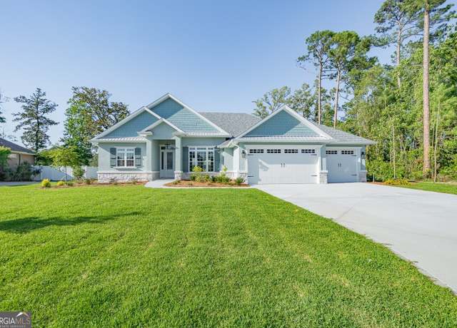 Property at 205 Riley Hunter Dr, Kingsland, GA 31548, 4 beds, 3 baths
