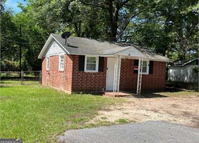 Property at 107 Roberts St, Warner Robins, GA 31093, 2 beds, 1 bath
