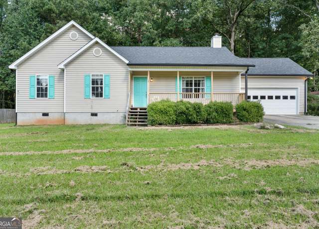 Property at 162 Morningside Dr, Jackson, GA 30233, 3 beds, 2 baths