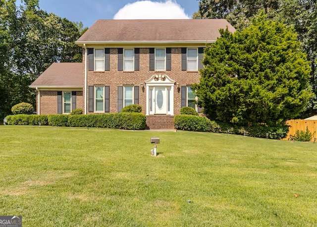Property at 215 Dix Lee On Dr, Fayetteville, GA 30214, 5 beds, 4 baths