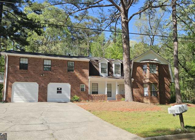 Property at 2498 Robinhood Dr #3, Ellenwood, GA 30294, 5 beds, 5 baths