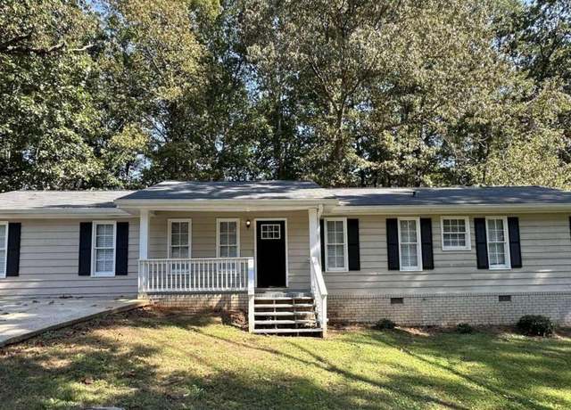 Property at 3869 Rosedale Ln, Douglasville, GA 30135, 4 beds, 2 baths