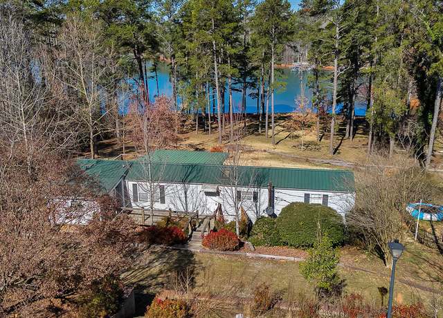 Property at 117 Gemstone Trl, Anderson, SC 29625, 3 beds, 2 baths