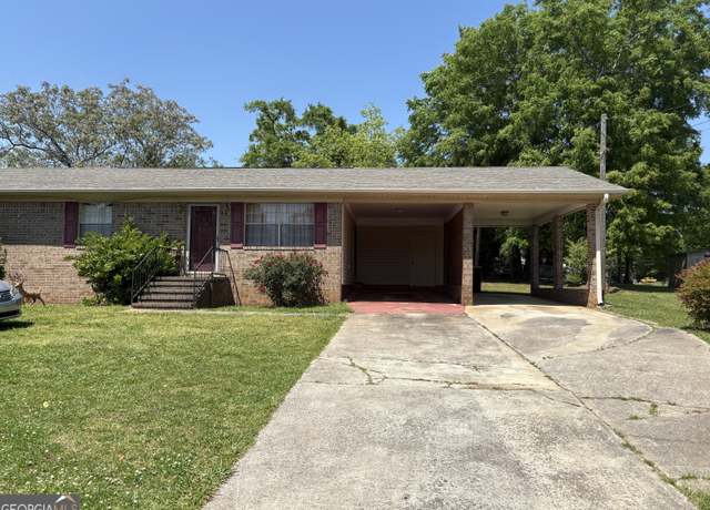 Property at 419 W Moores Crossing Rd, Thomaston, GA 30286, 3 beds, 1.5 baths