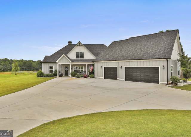 Property at 332 Bluff Mill Farms Dr, Senoia, GA 30276, 5 beds, 3.5 baths