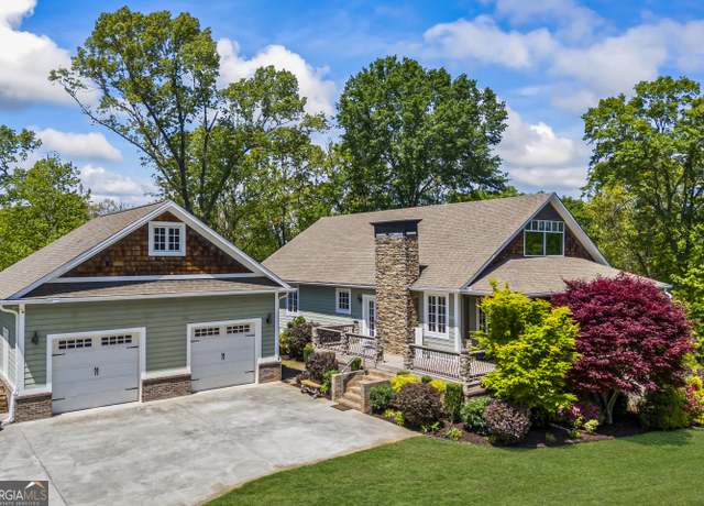 Property at 65 Edwards Pl, Toccoa, GA 30577, 5 beds, 4 baths