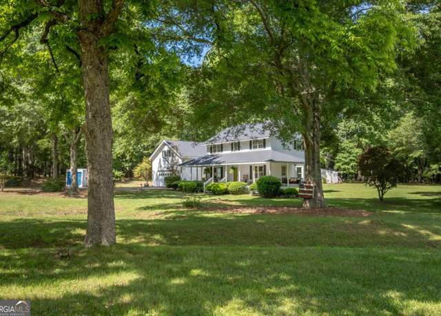 Property at 1181 Pete Dickens Rd, Bogart, GA 30622, 3 beds, 2.5 baths