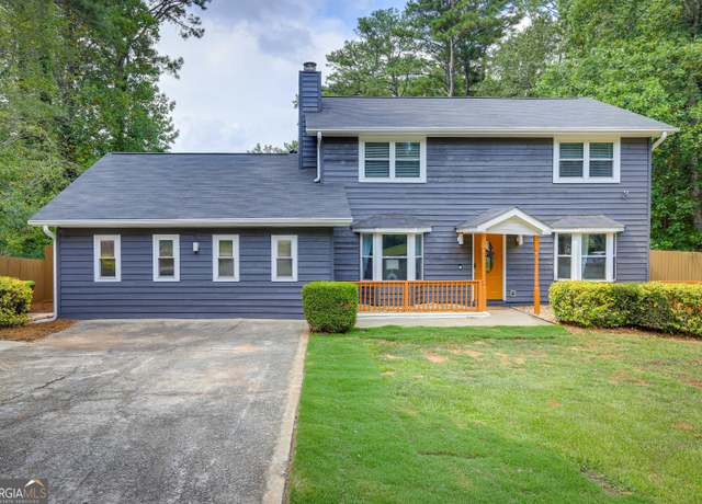 Property at 317 Lucan Way, Riverdale, GA 30274, 3 beds, 2.5 baths