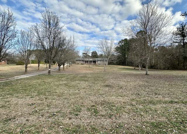 Property at 2450 Highway 155 N, Mcdonough, GA 30252, 3 beds, 2 baths