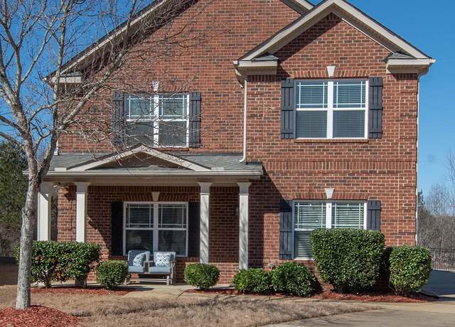 Property at 112 Torero Trl, Newnan, GA 30263, 5 beds, 3 baths