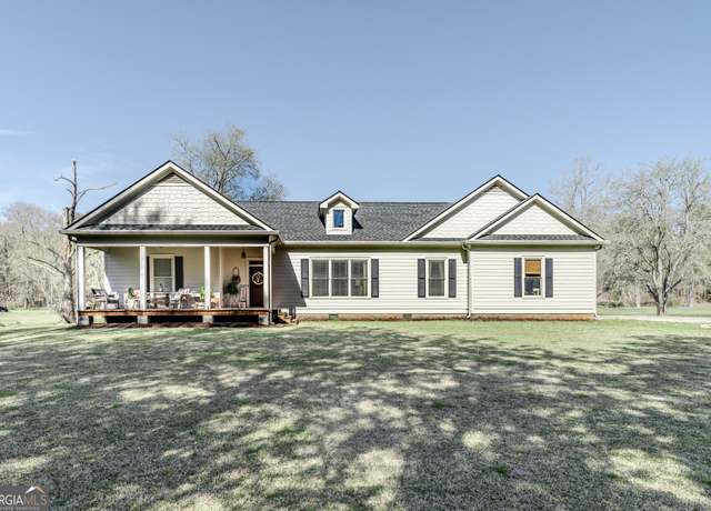 Property at 406 Fred Kelly Rd, Rome, GA 30161, 3 beds, 3 baths